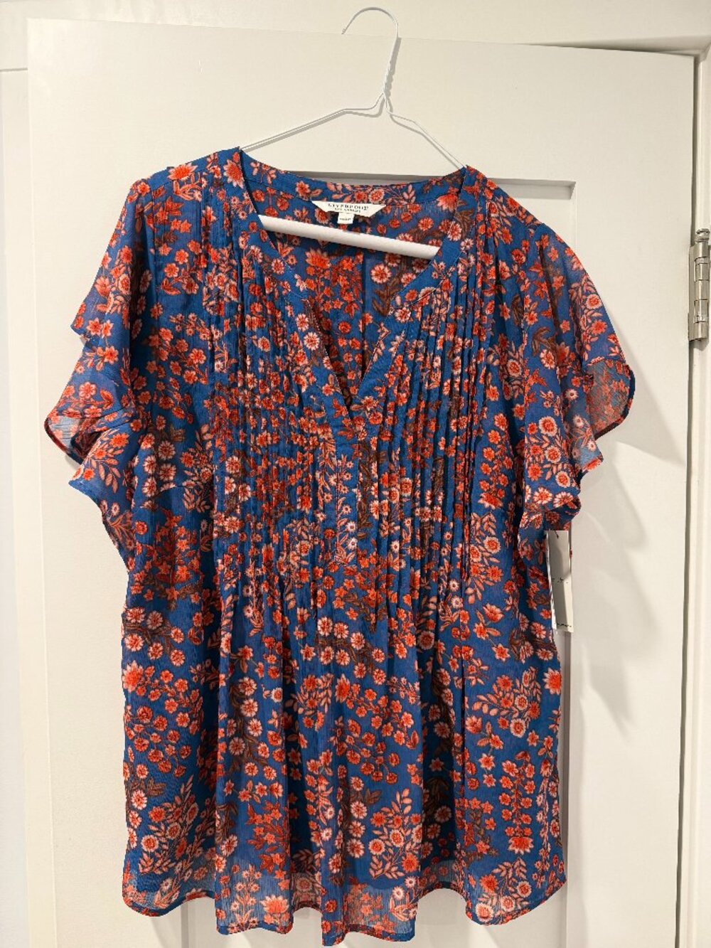 Liverpool Los Angeles Pleated front Flutter sleeve blouse size Large
